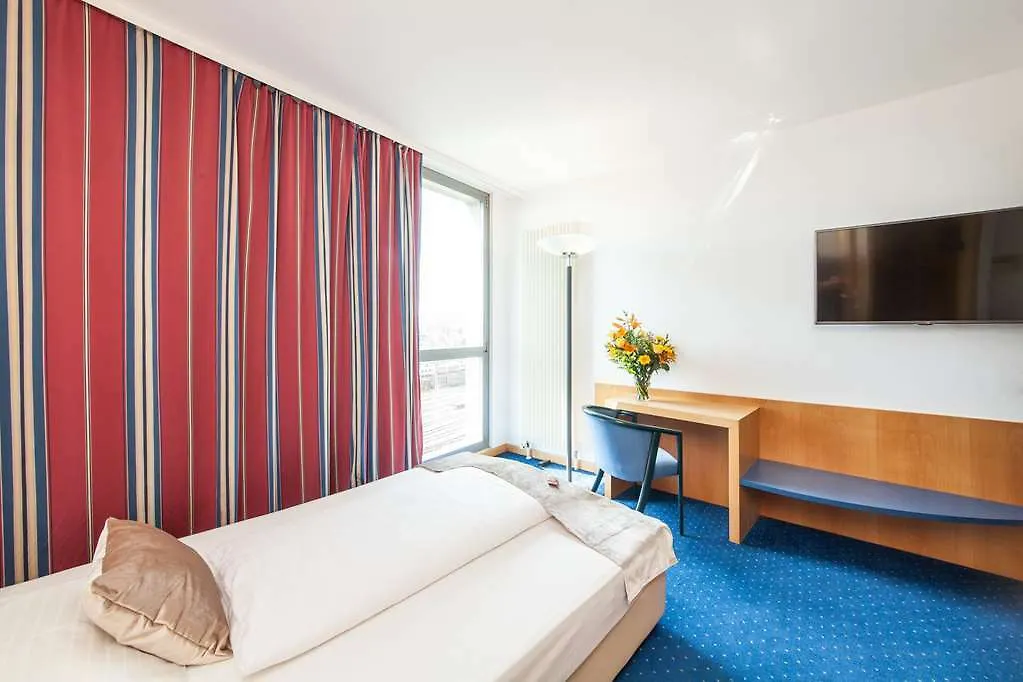 Novum Hotel Kavalier Wien 0*, فيينا